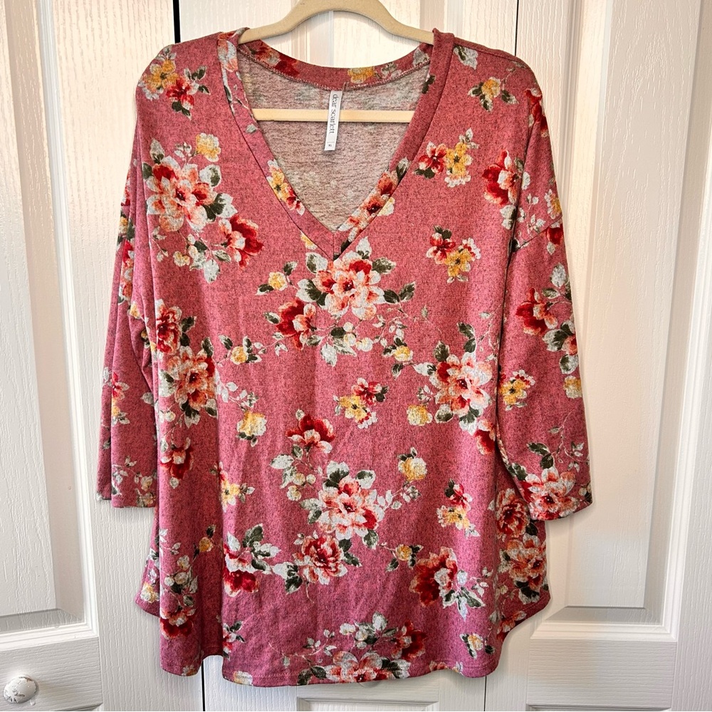 Dear Scarlett Women’s Size XL Red Pink Floral Field 3/4 Sleeve V-Neck Blouse